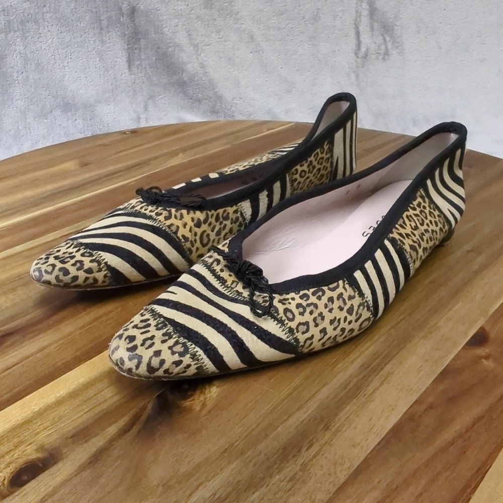 Paul Mayer Attitudes Leather Animal Print Closed Toe Ballet Flat Shoes Sz 7 B